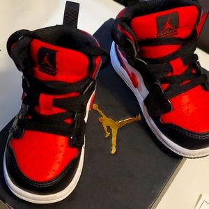 Toddler Jordan 1s Mid